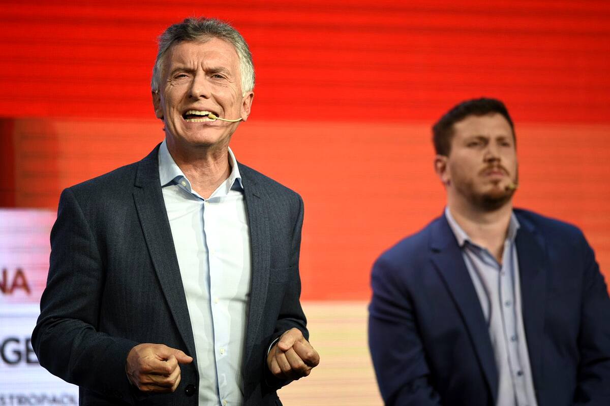 Acto de Mauricio Macri y Federico Angelini, en Rosario