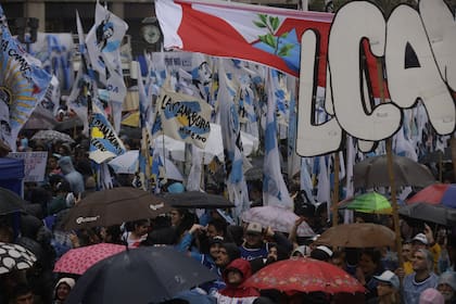 Acto por los 20 años del comienzo de la presidencia de Néstor Kirchner. El 25 de mayo la vicepresidenta Cristina Fernández de Kirchner encabeza el acto.