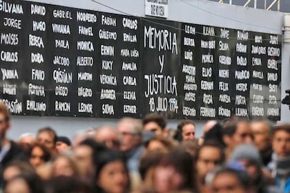 En el acto por los 24 años del atentado a la AMIA