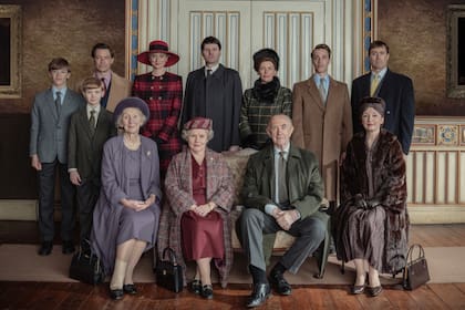 Actores de The Crown, la exitosa serie de Netflix que llegó a su fin con la sexta temporada