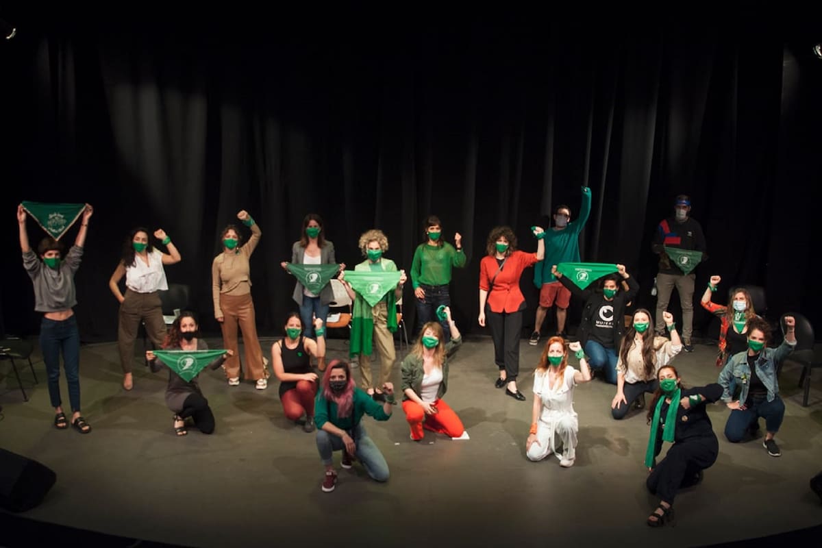 Actrices Argentinas exigió hoy, en una conferencia virtual en el Teatro Picadero, que el Proyecto de Ley para la Interrupción del Embarazo sea tratado este año en el Congreso