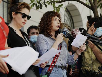 Actrices leyeron un documento en apoyo de Thelma Fardin