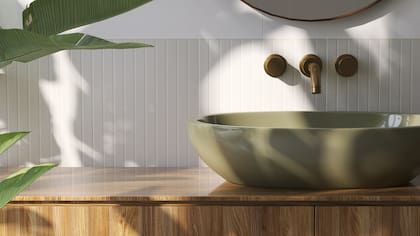 Actualizar los azulejos permite modernizar el baño, sumar personalidad y lograr un gran impacto visual sin demoliciones ni reemplazo de materiales.