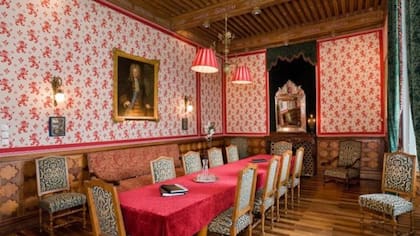 Actualmente el castillo está abierto como hospedaje y sala de conferencias, recepciones y talleres