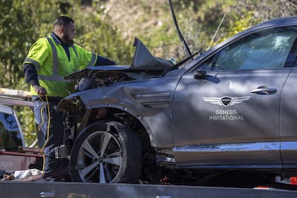 Actualmente, los videos disponibles del accidente de Woods están siendo analizados minuciosamente por la policía