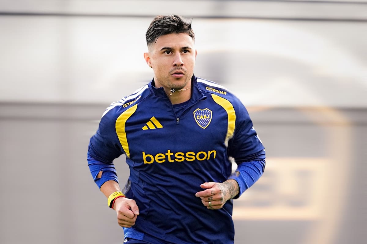 Adam Bareiro jugó su último partido en mayo, ante Huracán; desde entonces convivió con el dolor y la incertidumbre sobre su regreso