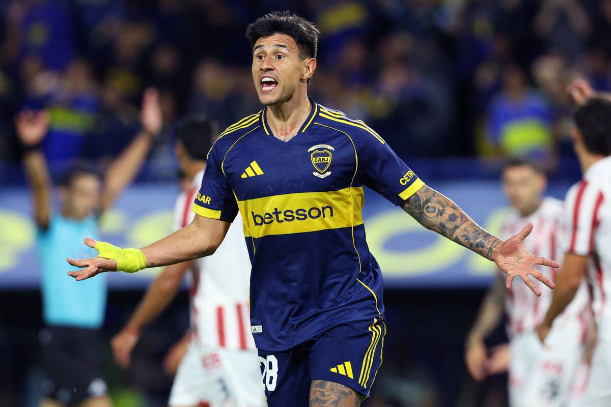 Adam Bareiro se ganó un lugar entre los titulares de Boca a fuerza de buenas actuaciones