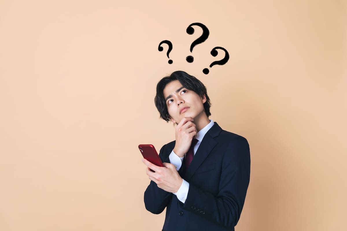 Adam Mosseri, el CEO de Instagram, publicó un video donde habla sobre uno de los mitos de la plataforma, y asegura que la app no tiene necesidad de acceder al micrófono para saber de qué temas mostrar publicidad