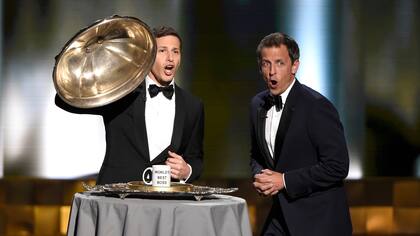 Adam Samberg, el anfitrión de la noche junto al cómico Seth Mayers