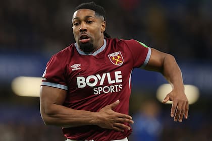 Adama Traore deberá respetar un nuevo plan de entrenamiento. (Photo by Richard Pelham/Getty Images)