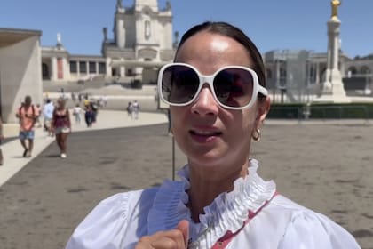 Adamari López se fue de vacaciones junto a sus amigos mientras su hija Alaïa está de viaje con su papá