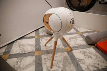 Parlante inalámbrico diseñado por Emmanuel Nardin para Devialet