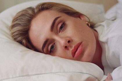 Adele está teniendo una mala racha tras la suspensión de sus shows en Las Vegas - Foto: @adele/Revista Rolling Stone