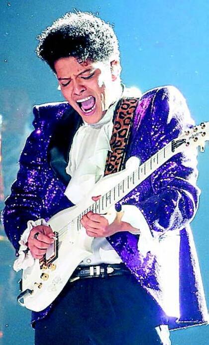 Adele ganó todo, Beyoncé dio el mejor show de la noche y Bruno Mars homenajeó a Prince