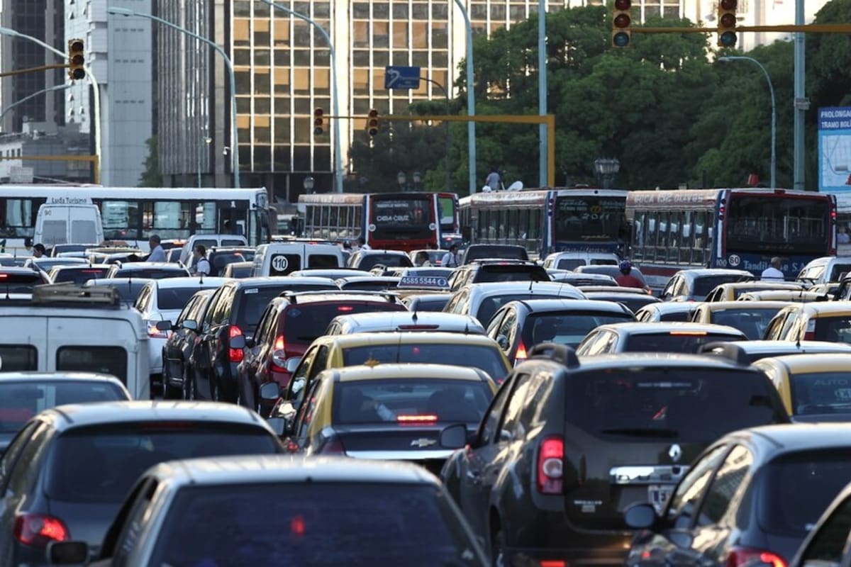 Además de cortes, habrá modificaciones en el estacionamiento y en el transporte público