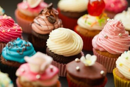 Además de endulzar, el azúcar aumenta la textura y la vida útil de los alimentos