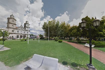 Además de la carrera, en la Plaza 12 de Octubre de Pilar habrá stands de organizaciones civiles