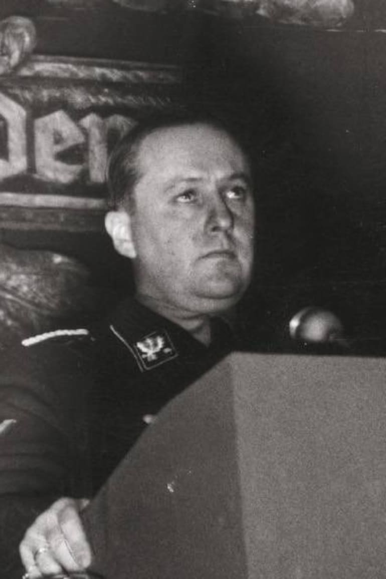 Además de ministro de agricultura, Richard Walther Darré fue jefe de la Oficina de Raza y Asentamiento de las SS, vinculada a la idea de “pureza” racial