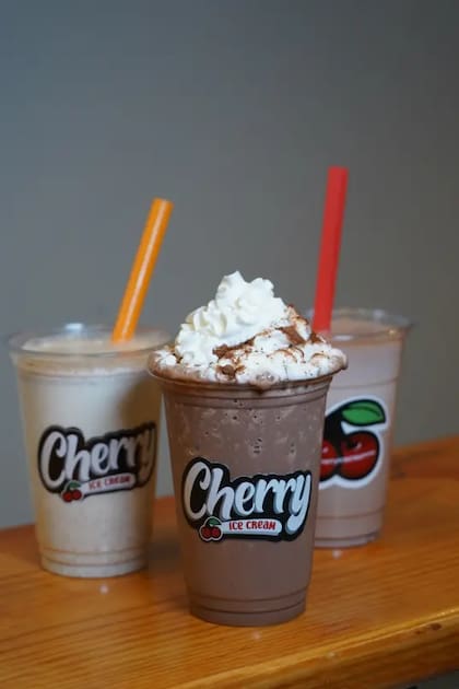 Además de ofrecer queso en el helado y en la ensalada de frutas, también brindan milkshakes