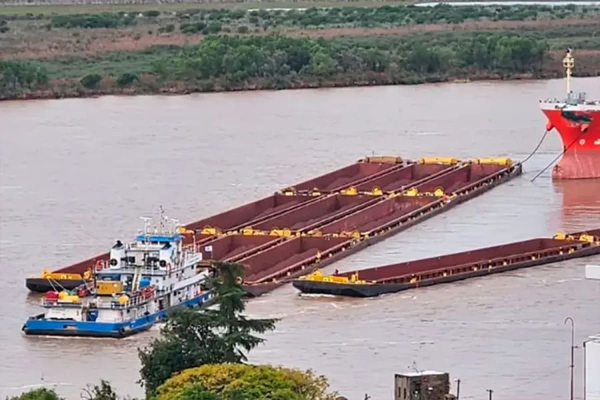 Además de petróleo y alguna que otra cosa que pueda ir y venir desde Tierra del Fuego, sobresale la Hidrovía, desde el puerto de Rosario hacia arriba.