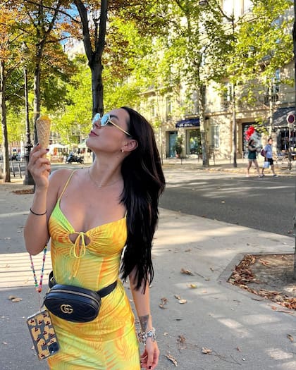 Además de su carrera como actriz que apenas iniciaba, Aranza Peña tenía vida de influencer y publicaba sus viajes por el mundo