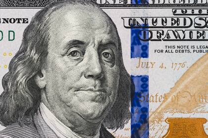 Además, el riesgo país supera los 1700 puntos