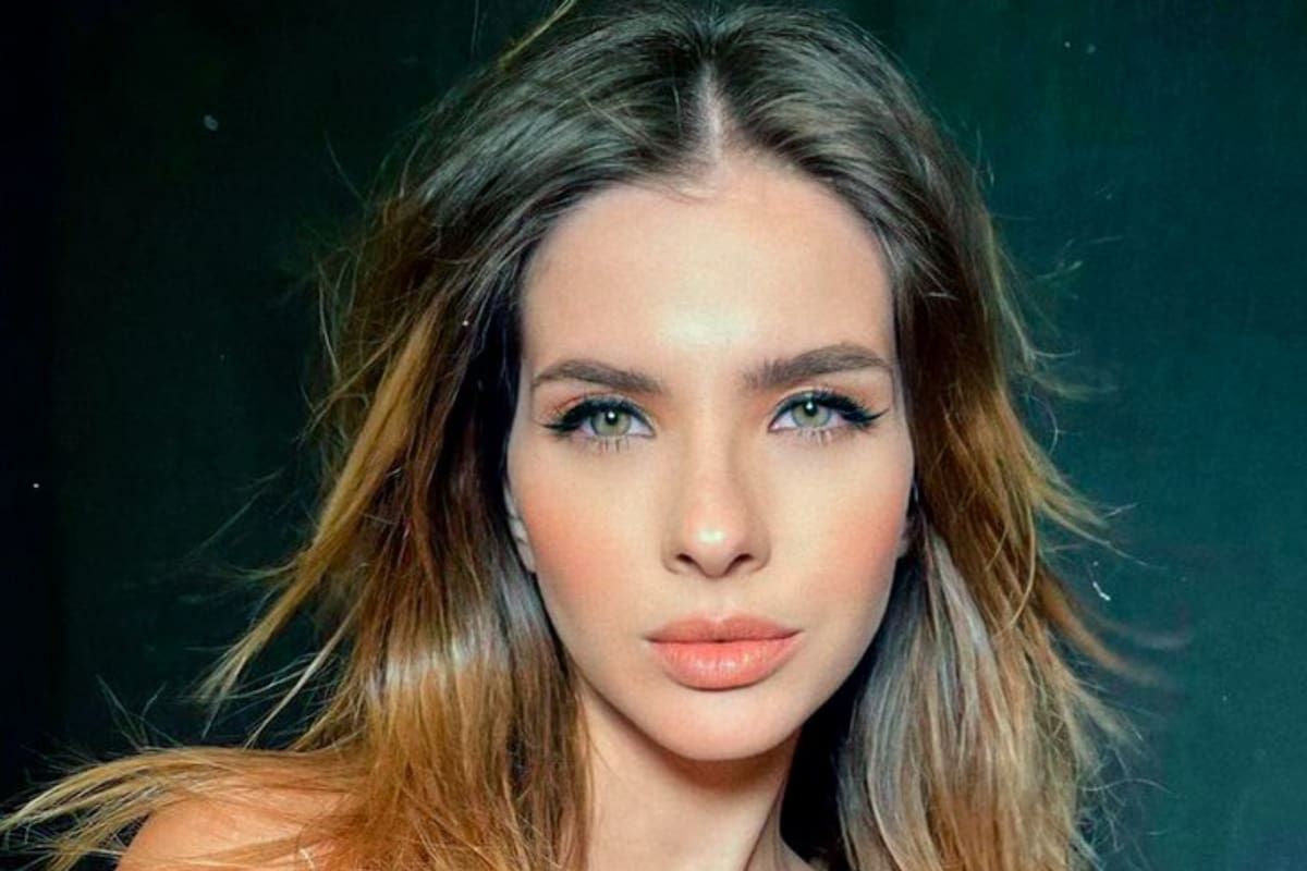 Además, la actriz acondicionó una parte de su casa para llevar adelante una sección donde hace tutoriales para maquillarse