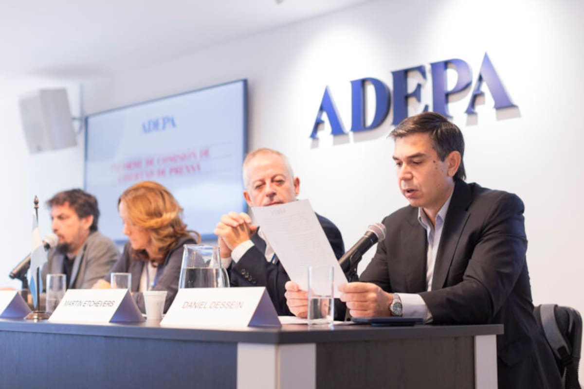 ADEPA presentó su informe sobre la libertad de prensa y alertó sobre un “deterioro del respeto en el debate público”