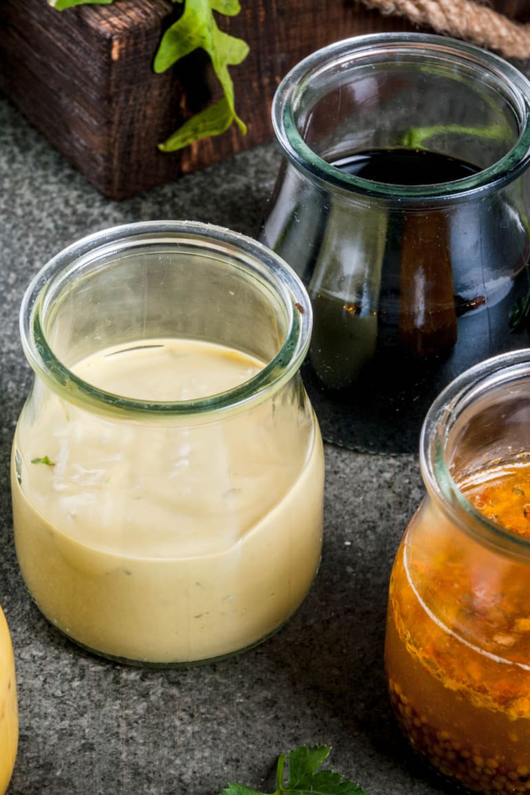 Aderezos y salsas caseras llenas de frescura y sabor.