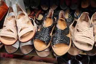 Adidas promete trabajar con ayuda de comunidades del sur de México y se excusa por copia de calzados