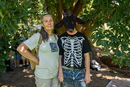 Adolescentes "therians": una tendencia viral en Argentina que despierta atención y desconcierto