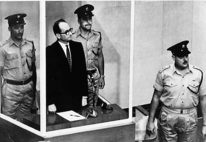 Adolf Eichmann durante el juicio en Israel