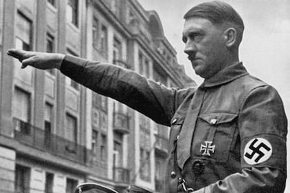 Adolf Hitler, el dictador alemán que desencadenó la Segunda Guerra Mundial y determinó el exterminio de los judíos