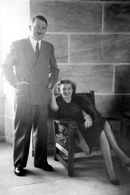 Adolf Hitler y Eva Braun