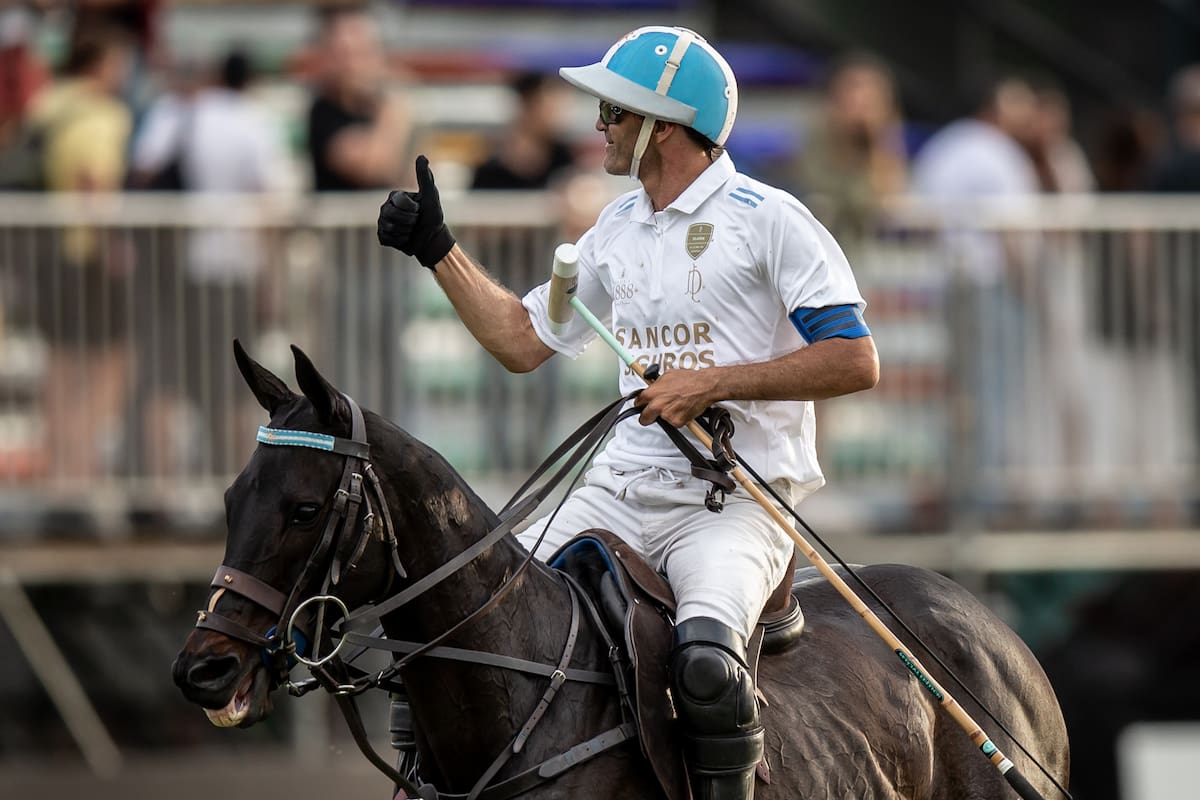 Adolfo Cambiaso, el alma mater de La Dolfina; su club debutó en el año 2000 en la serie Tortugas-Hurlingham-Palermo y llegó a 19 finales en 20 participaciones en el Argentino Abierto.