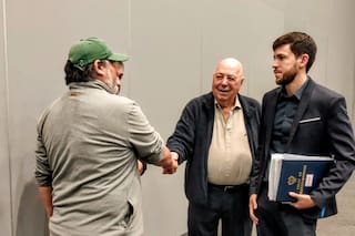 El empresario Roberto Urquía y una organización de campesinos firmaron un histórico acuerdo