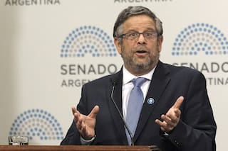 Adolfo Rubinstein recomendó dar la segunda dosis a los vacunados vip