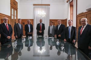 Adorni y Lanari junto a los empresarios del G6 en la Casa Rosada