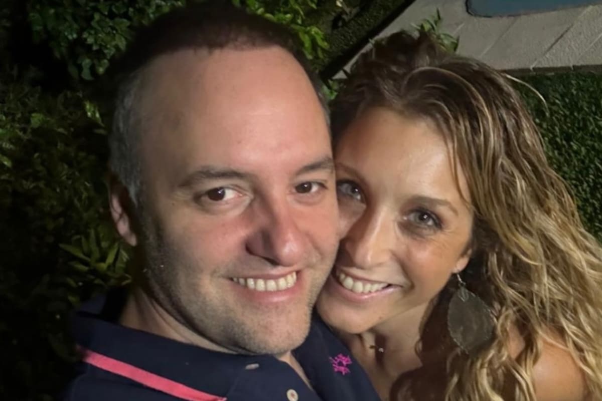 Adorni y su esposa, Bettina Angeletti