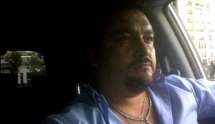 Adrián Bustamante tenía 48 años