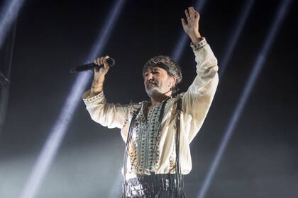 Adrián Dárgelos en uno de los los últimos shows de la banda en el Movistar Arena