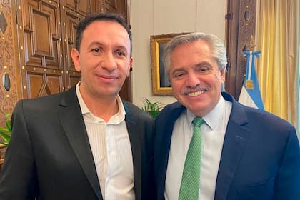 Adrián Darío Maderna, intendente reelecto de Trelew, junto al presidente Alberto Fernández en su cuenta de Instagram