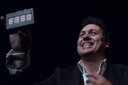 Adrián Guerra Campeón Mundial de Magia