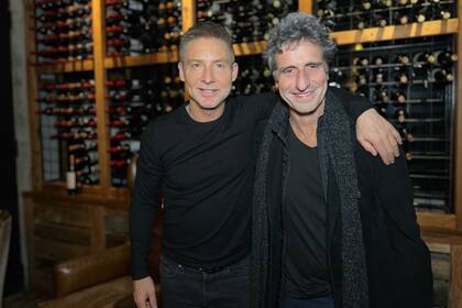 Adrián Suar y Diego Peretti en el festejo de Inmaduros en Gardiner