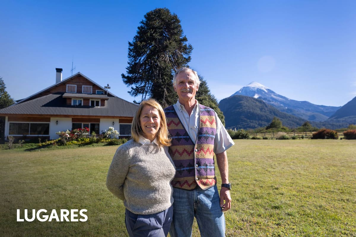 Adriana Pelletieri y Marcelo Banchio, los dueños de la hostería Paimún.