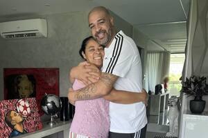 Adriano decidió defender a su madre luego de una estafa virtual