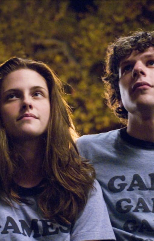 Adventureland, de Greg Mottola (2009), con Jesse Eisenberg y Kristen Stewart