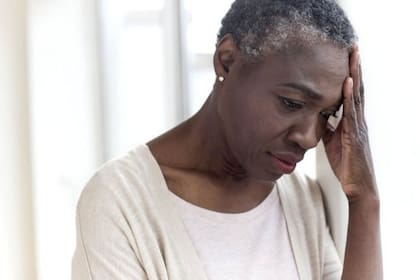 Advierten que la soledad acelera el envejecimiento biológico