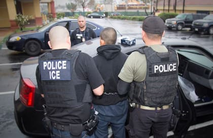 Advierten que se trata de una oportunidad para que el ICE arreste a padres migrantes