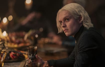Aegon II Targaryen mostró una actitud algo displicente y desinteresada, similar a la que pueden mostrar las personas de Piscis